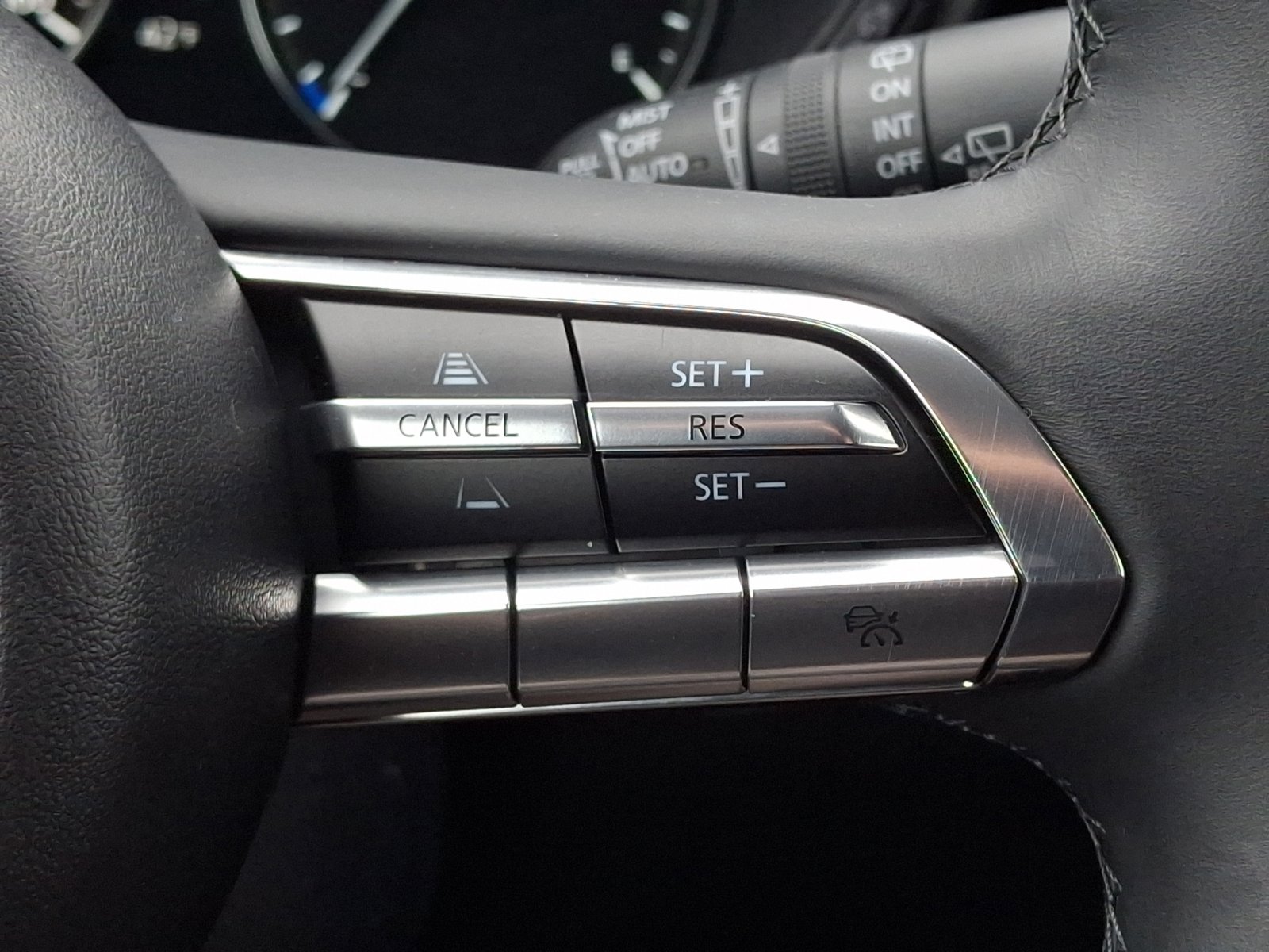 Certified 2023 MAZDA CX-30 AWD 2.5 S w/ Premium Package image 24