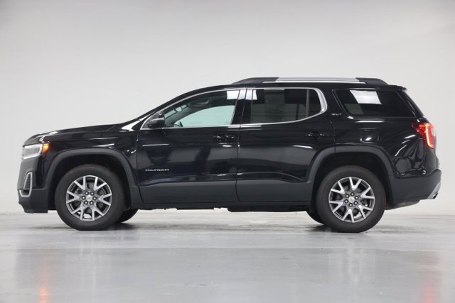 Used 2023 GMC Acadia SLT AWD/4WD image 7