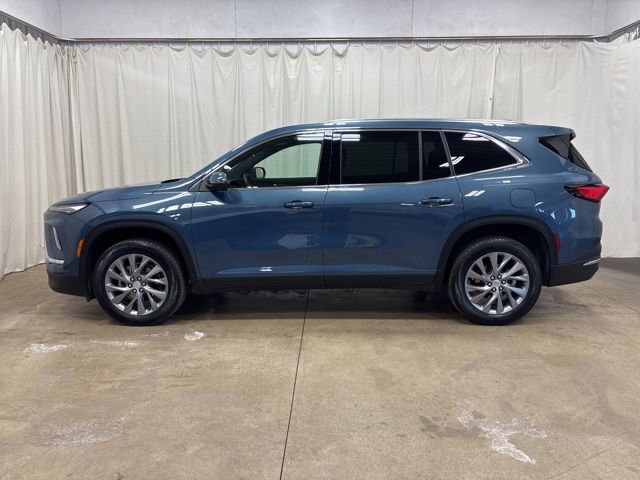 Used 2025 Buick Enclave Preferred image 7