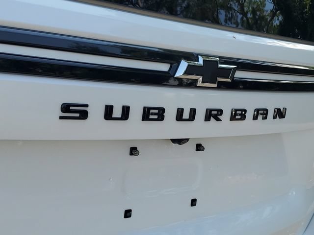 Used 2023 Chevrolet Suburban Z71 AWD/4WD image 10