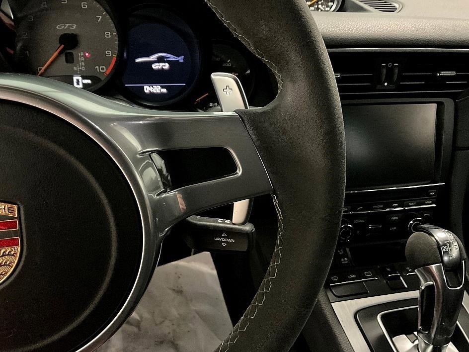 Used 2015 Porsche 911 GT3 image 27