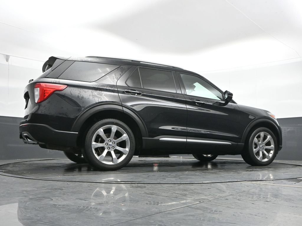 Used 2020 Ford Explorer Platinum w/ Premium Technology Package image 24