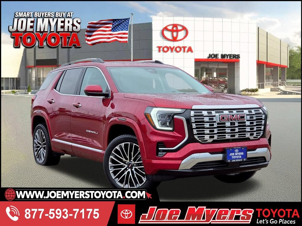 Used 2026 GMC Terrain Denali AWD/4WD image 1