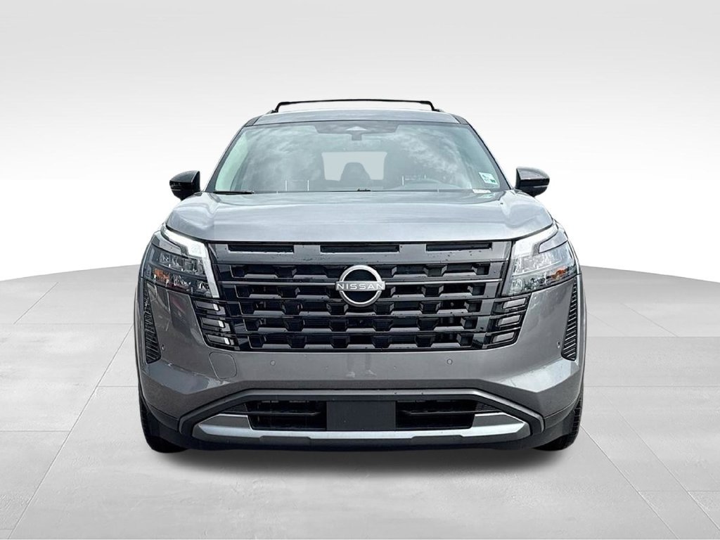 New 2026 Nissan Pathfinder SL FWD image 2