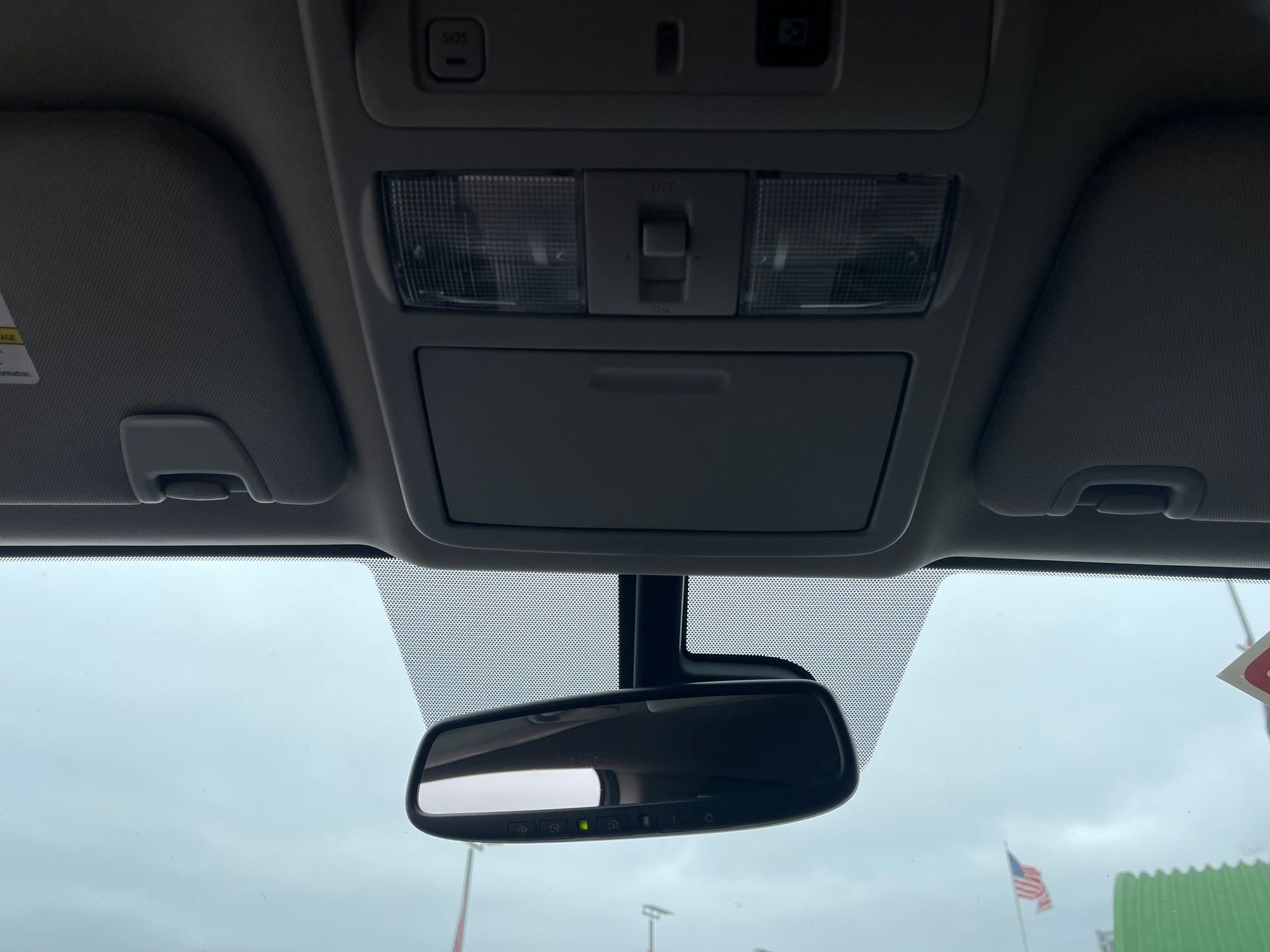 Used 2017 Nissan Titan SL w/ Chrome Package image 21