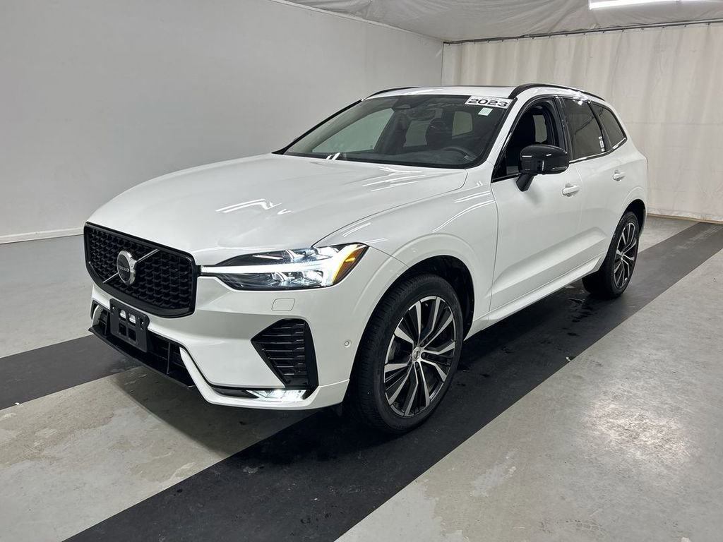 Used 2023 Volvo XC60 B5 Plus w/ Climate Package AWD/4WD image 1