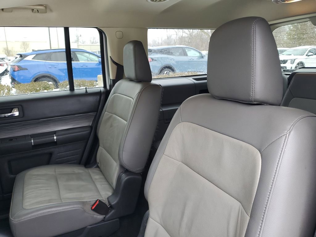 Used 2016 Ford Flex SEL w/ Equipment Group 202A image 27