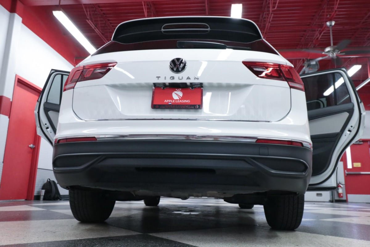 Used 2024 Volkswagen Tiguan S w/ MDO Package, Three-Row FWD image 25