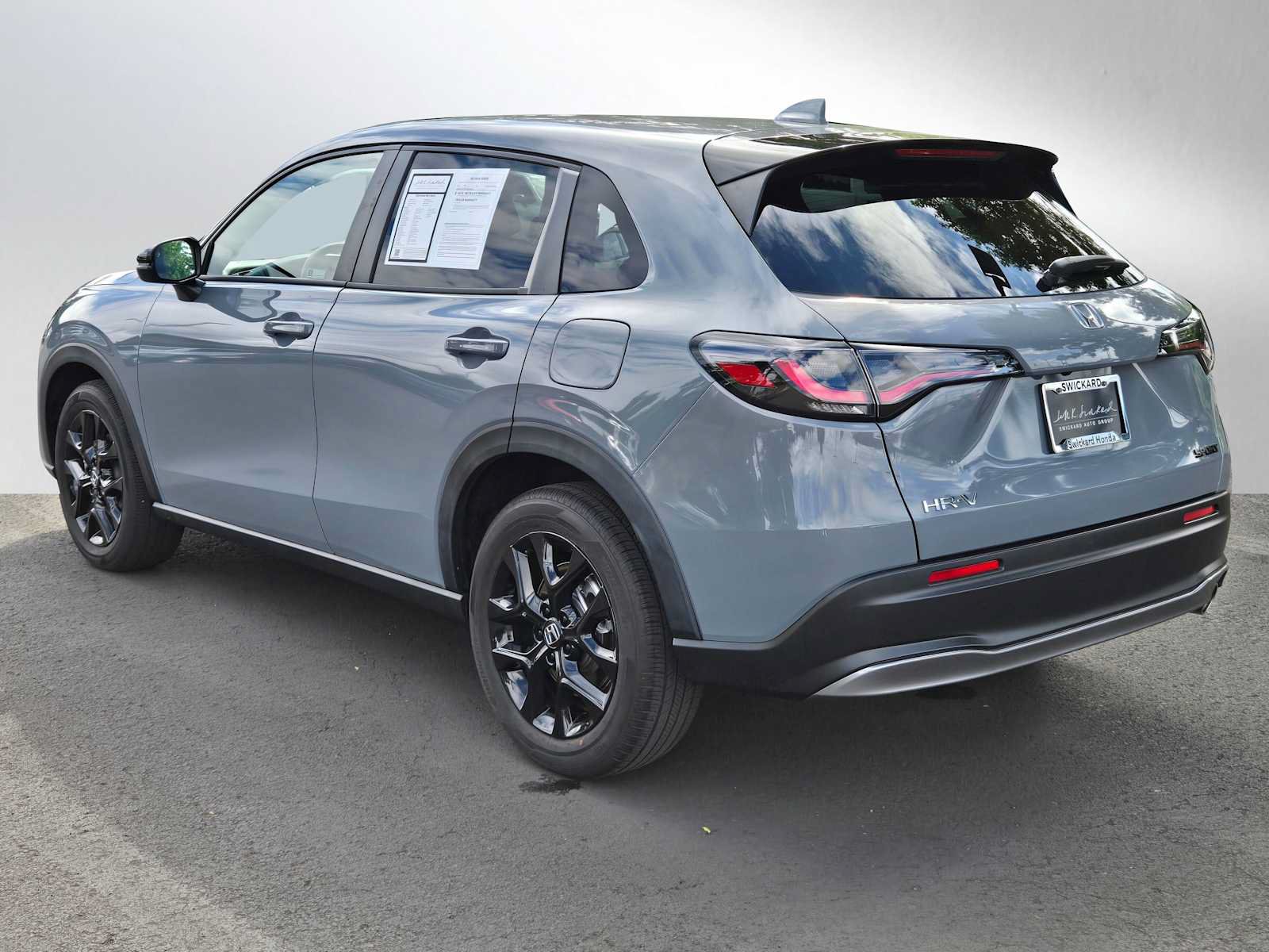 Used 2024 Honda HR-V Sport image 5
