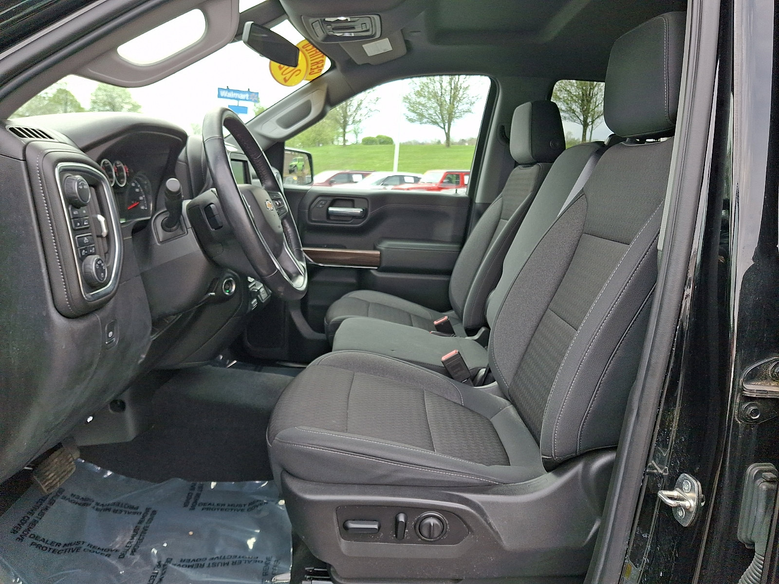 Used 2020 Chevrolet Silverado 1500 LT w/ All-Star Edition AWD/4WD image 13