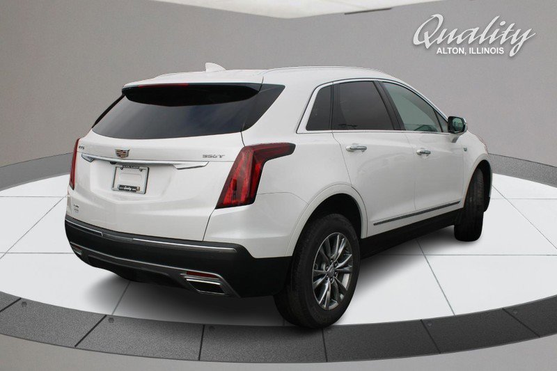 Used 2023 Cadillac XT5 Premium Luxury image 3