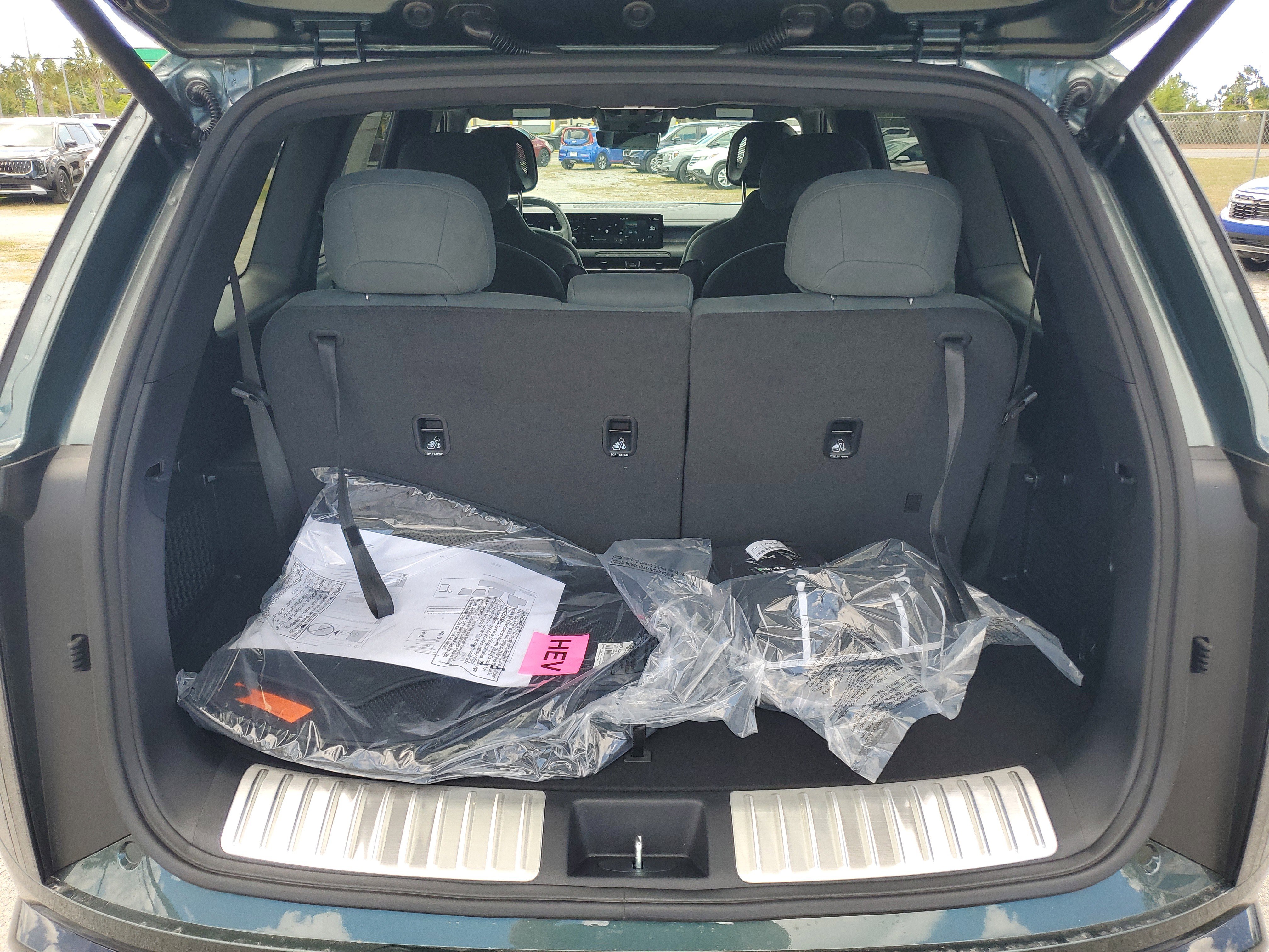 New 2027 Kia Telluride X-Line SX Prestige image 8