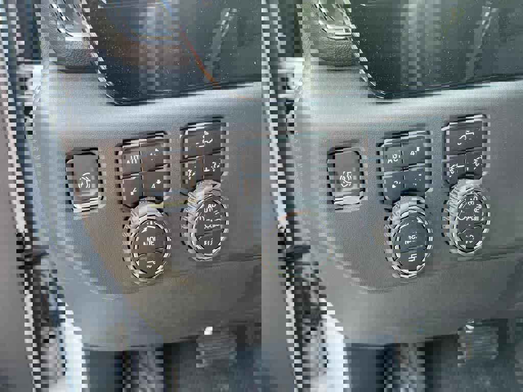 New 2024 Chevrolet Silverado 1500 LT Trail Boss w/ LPO, Dark Essentials Package image 18