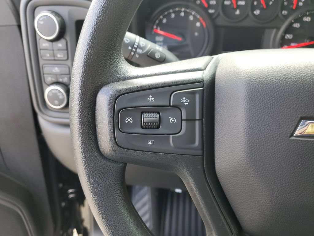 Used 2025 Chevrolet Silverado 1500 Custom AWD/4WD image 23