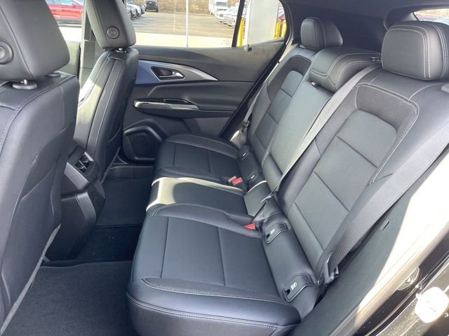 New 2026 Chevrolet Equinox EV LT FWD image 22