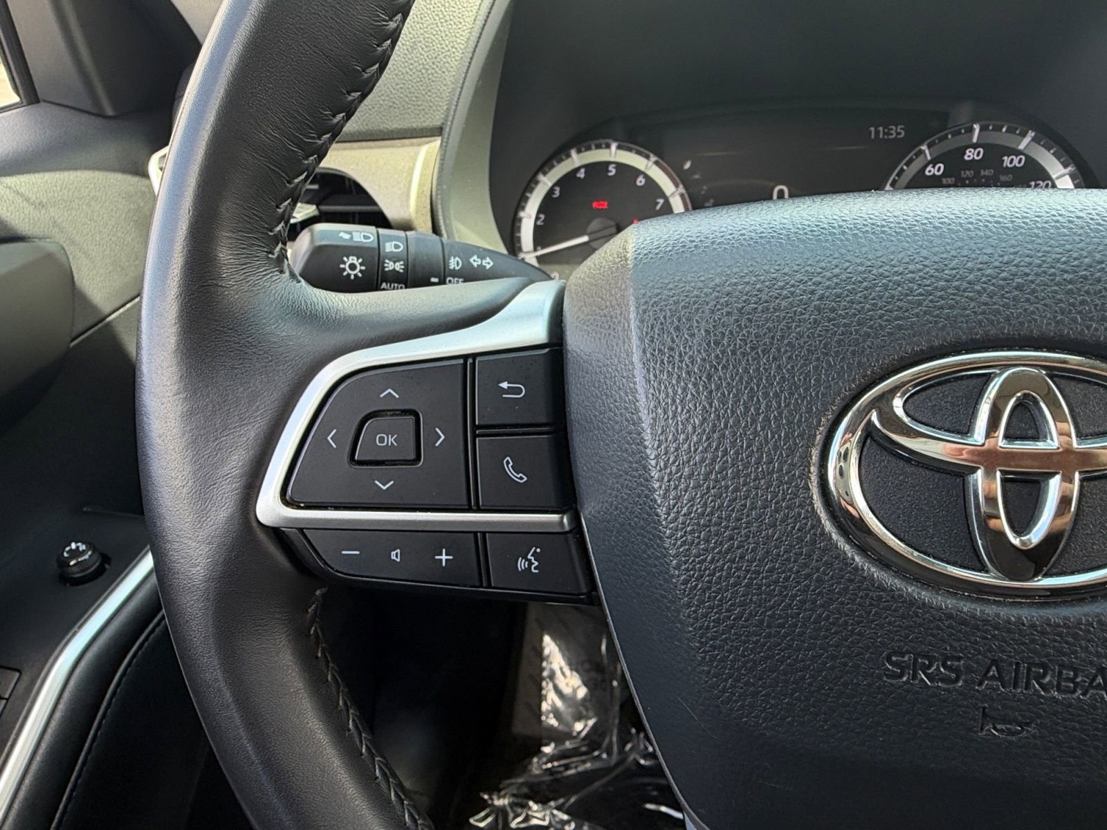 Certified 2024 Toyota Highlander LE image 21