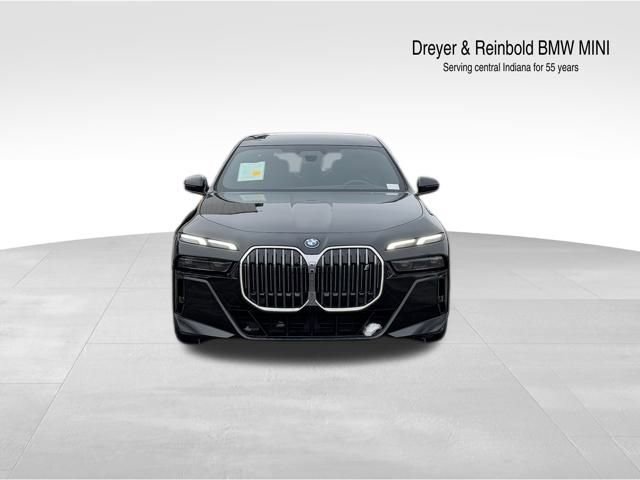 Certified 2024 BMW i7 xDrive60 image 6