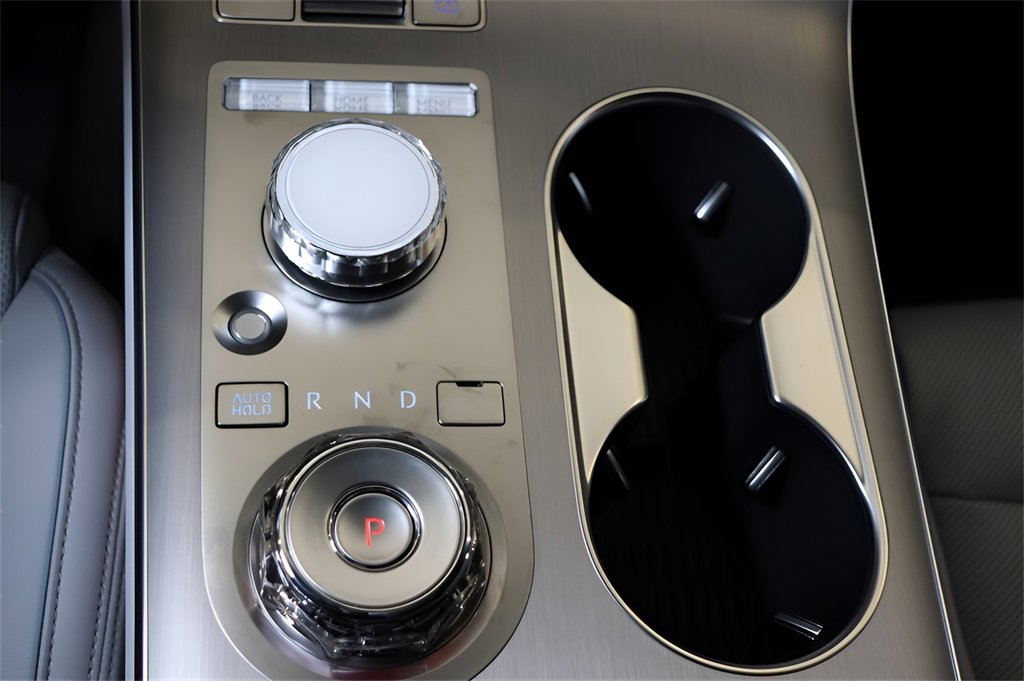 New 2026 Genesis GV70 2.5T Advanced image 23