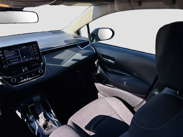 Used 2020 Toyota Corolla LE FWD image 28