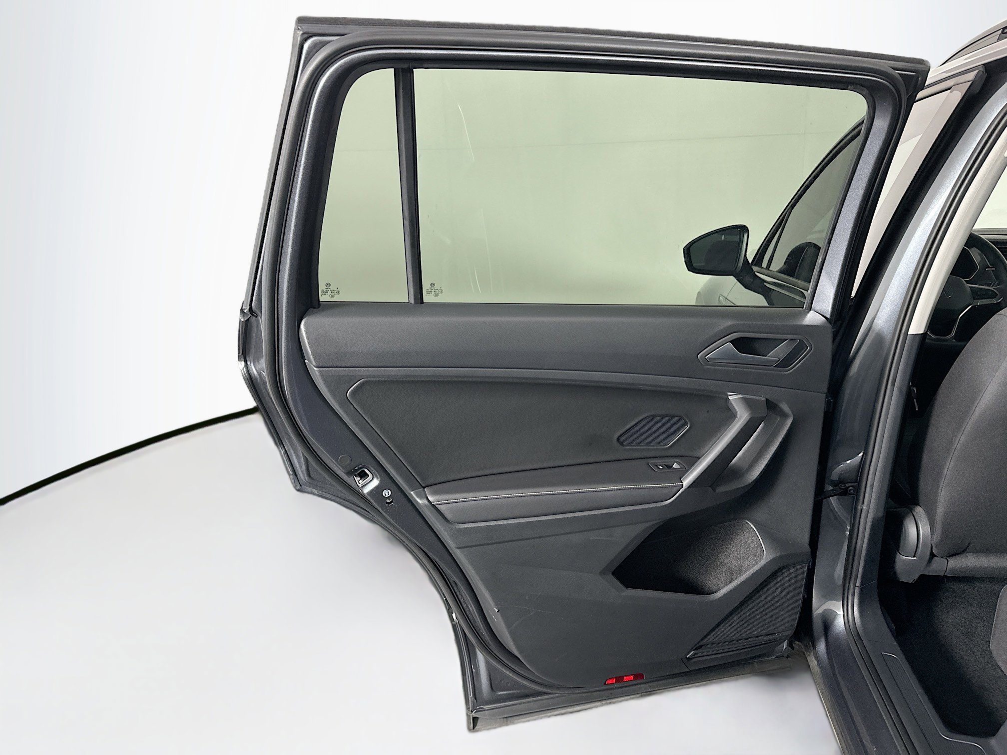 Used 2023 Volkswagen Tiguan S FWD image 24