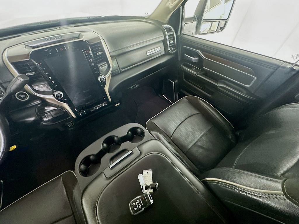 Used 2024 RAM 2500 Laramie image 11