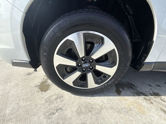 Used 2018 Subaru Forester 2.5i Premium w/ All-Weather Package image 10