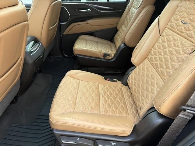 Certified 2023 Cadillac Escalade Premium Luxury RWD image 21