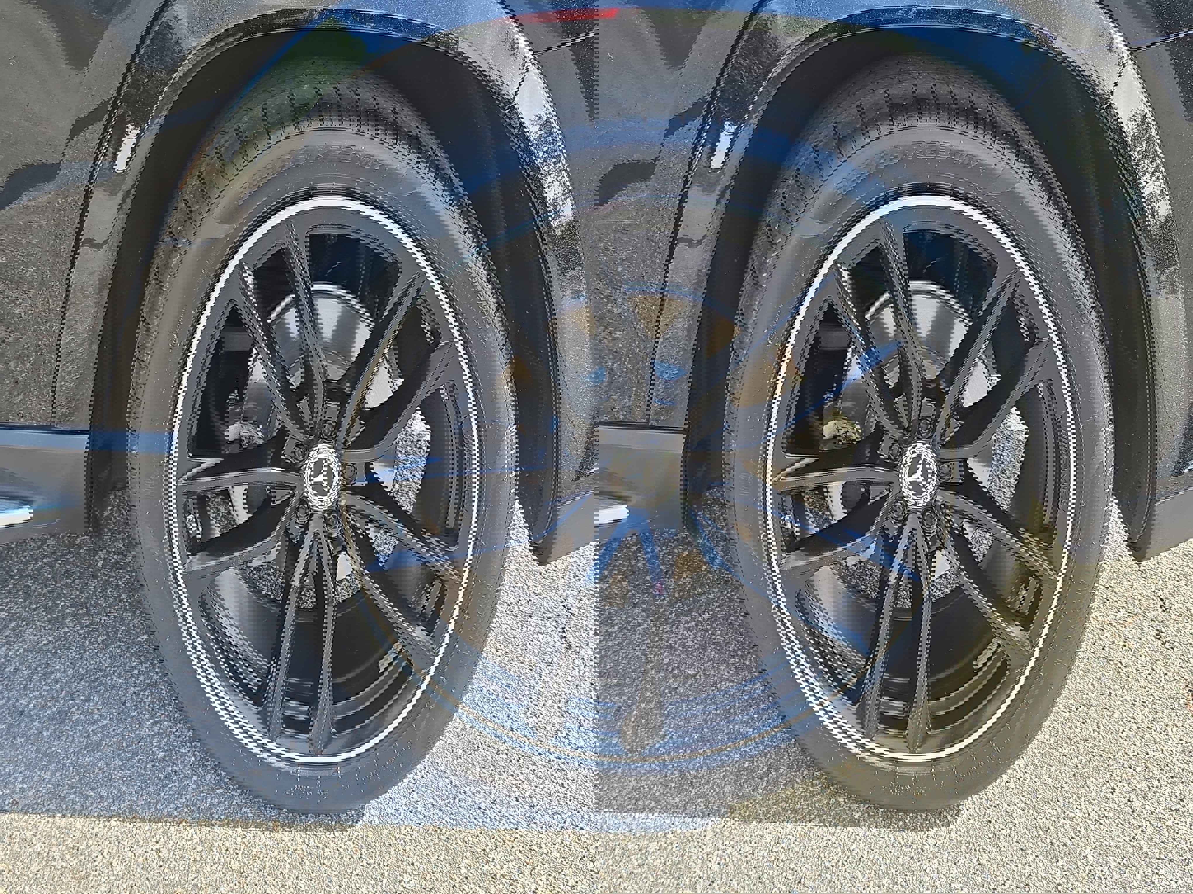 Used 2024 Mercedes-Benz GLS 580 4MATIC image 35