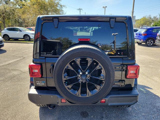 Used 2021 Jeep Wrangler Unlimited Sahara image 8