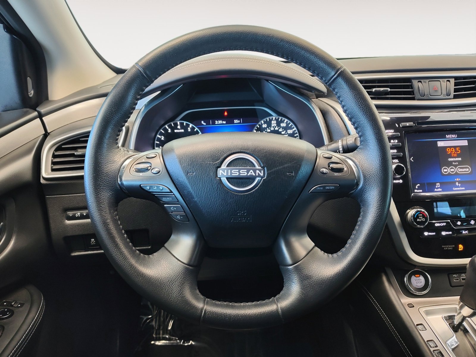 Used 2023 Nissan Murano SV image 15