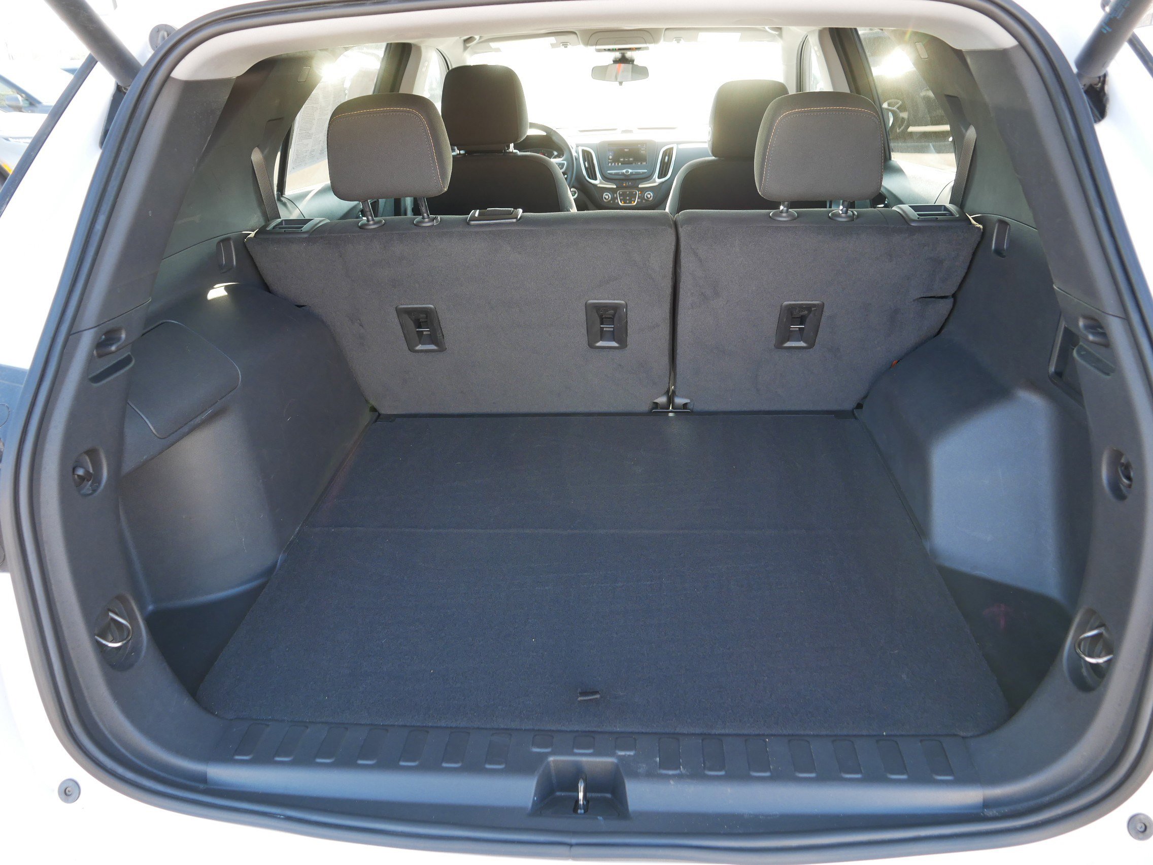 Used 2023 Chevrolet Equinox LT AWD/4WD image 18