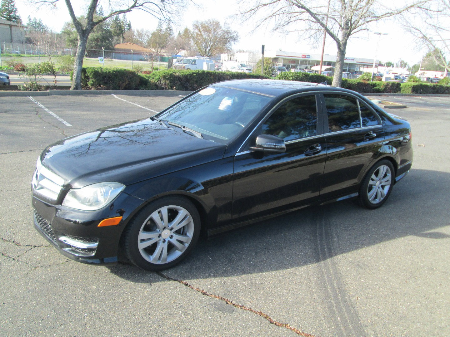 Used 2013 Mercedes-Benz C 250 Sedan image 1