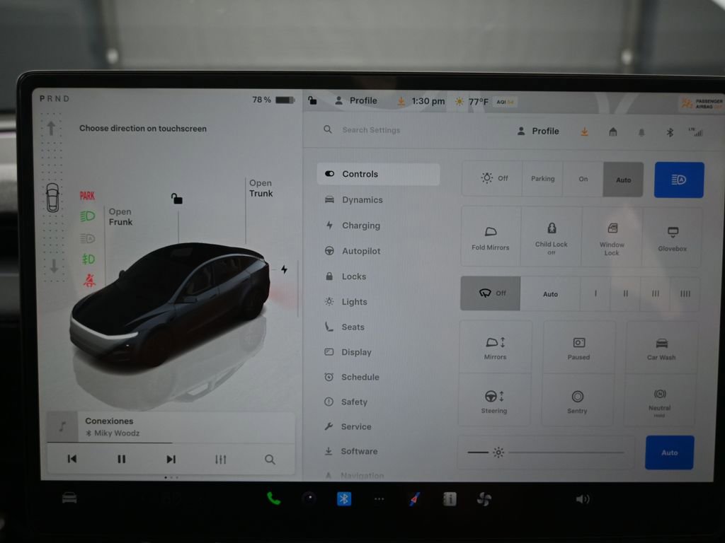 Used 2026 Tesla Model Y Long Range image 13