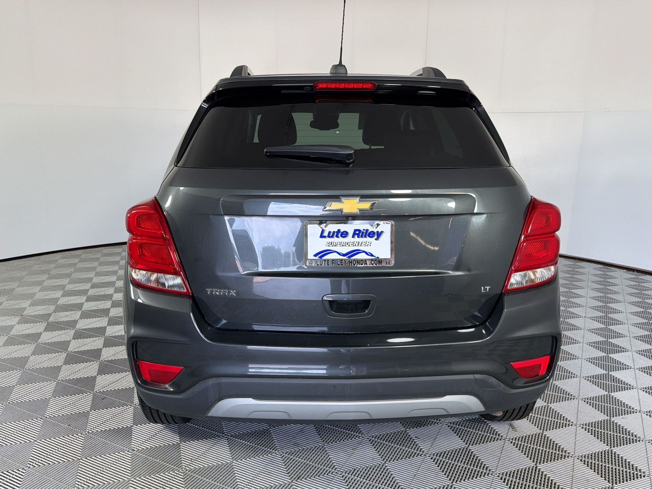 Used 2019 Chevrolet Trax LT w/ LT Convenience Package FWD image 10