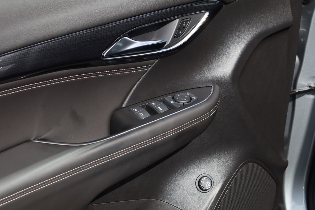 Certified 2023 Buick Envision Preferred w/ Sport Touring Package AWD/4WD image 19