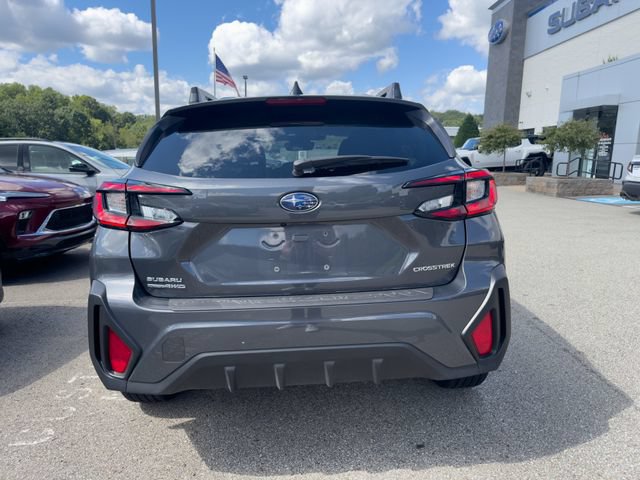 Used 2024 Subaru Crosstrek 2.0i Premium AWD/4WD image 4