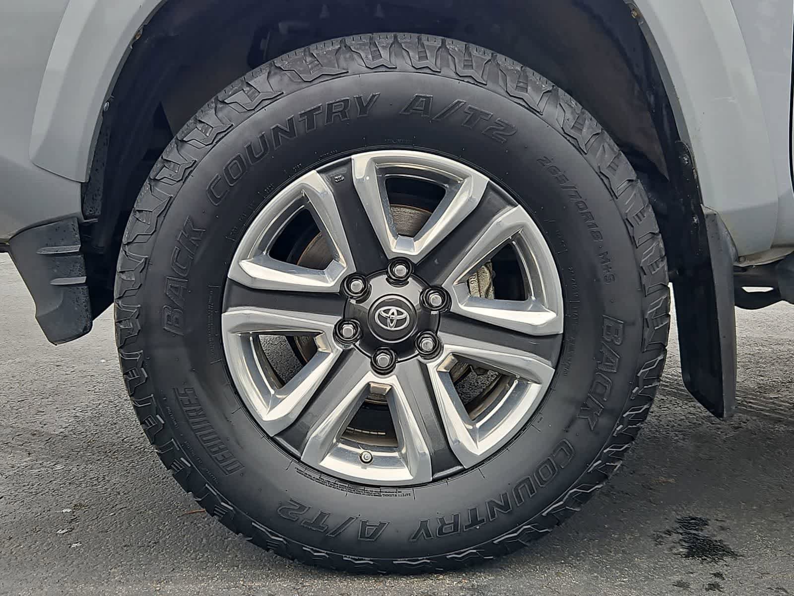 Used 2018 Toyota Tacoma Limited AWD/4WD image 13