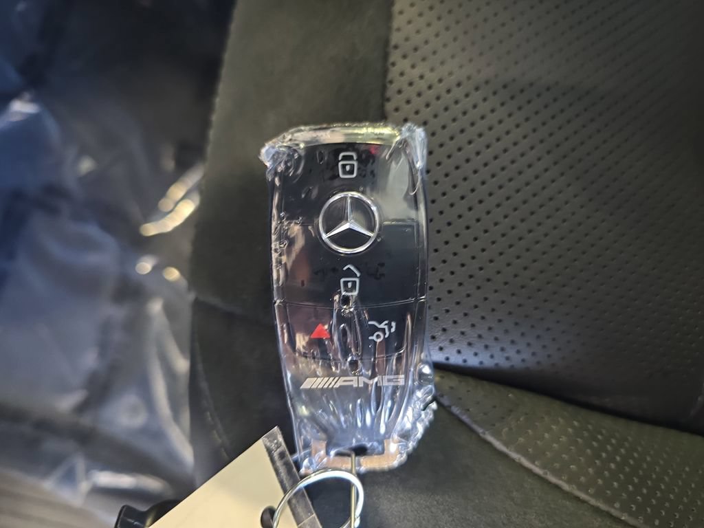 Certified 2025 Mercedes-Benz GLE 53 AMG 4MATIC image 40