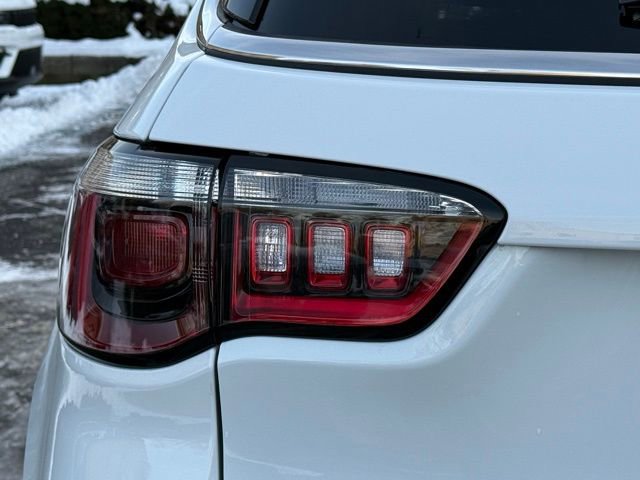 New 2026 Jeep Compass Limited image 15