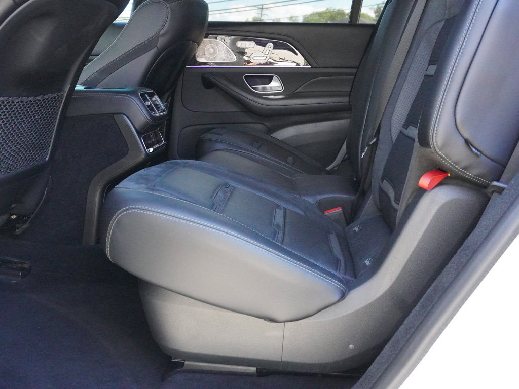 Used 2022 Mercedes-Benz GLS 63 AMG 4MATIC image 35