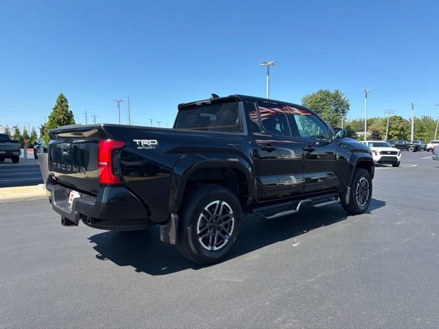 Certified 2025 Toyota Tacoma TRD Sport AWD/4WD image 7