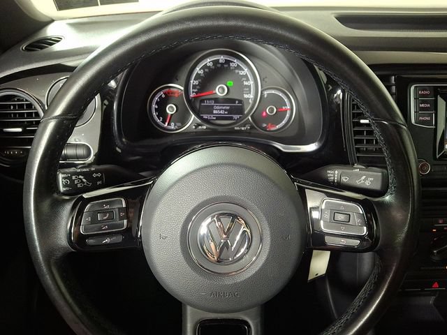Used 2019 Volkswagen Beetle 2.0T S FWD image 18