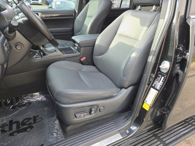 Certified 2023 Lexus GX 460 Premium w/ Premium Package image 8