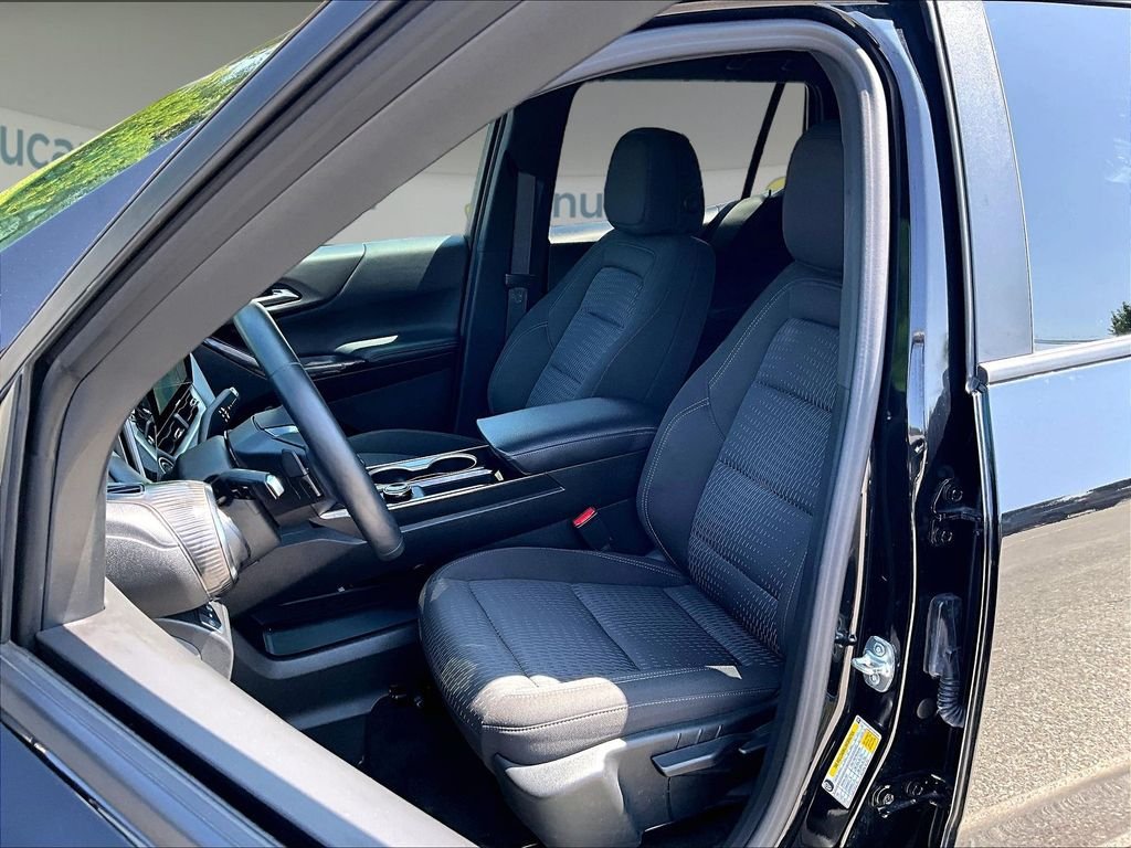 Used 2026 Chevrolet Equinox LT AWD/4WD image 10