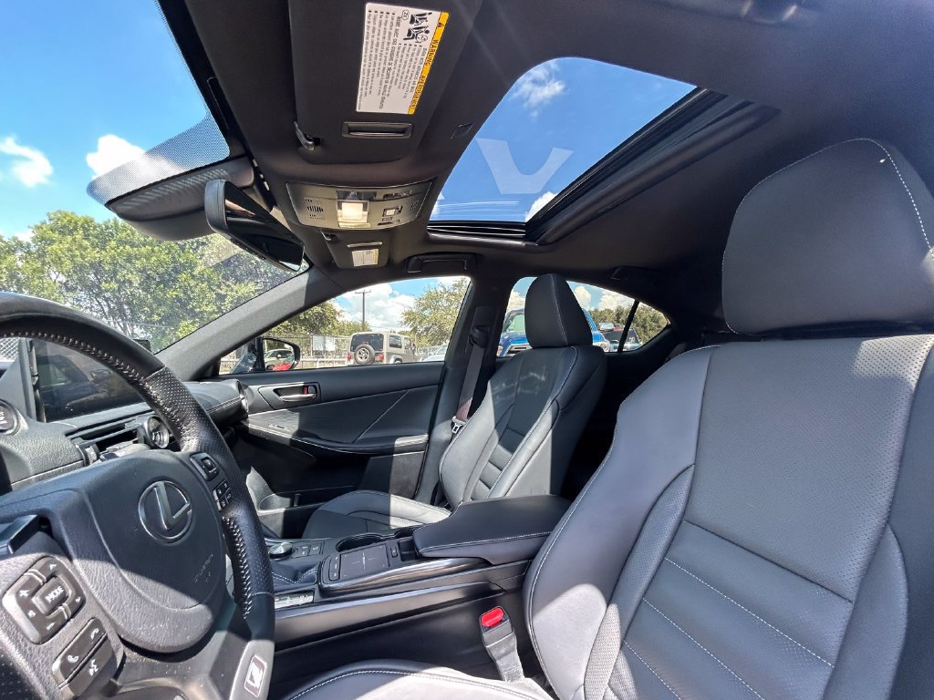 Used 2024 Lexus IS 350 F Sport w/ Navigation Package RWD image 12