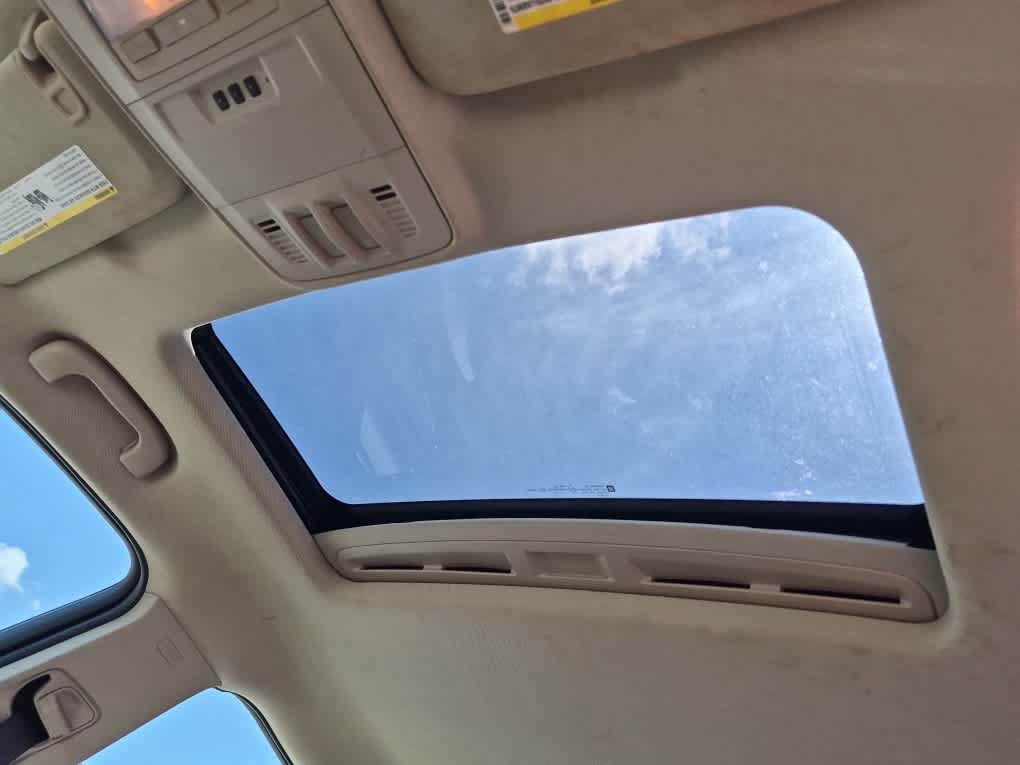 Used 2016 Buick Verano Leather w/ Experience Buick Package FWD image 12