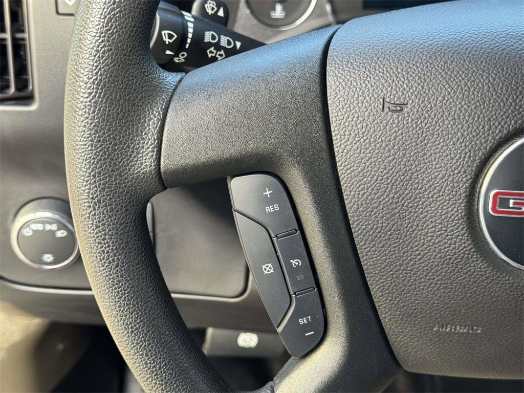 Used 2024 GMC Savana 2500 Work Van w/ Driver Convenience Package image 12