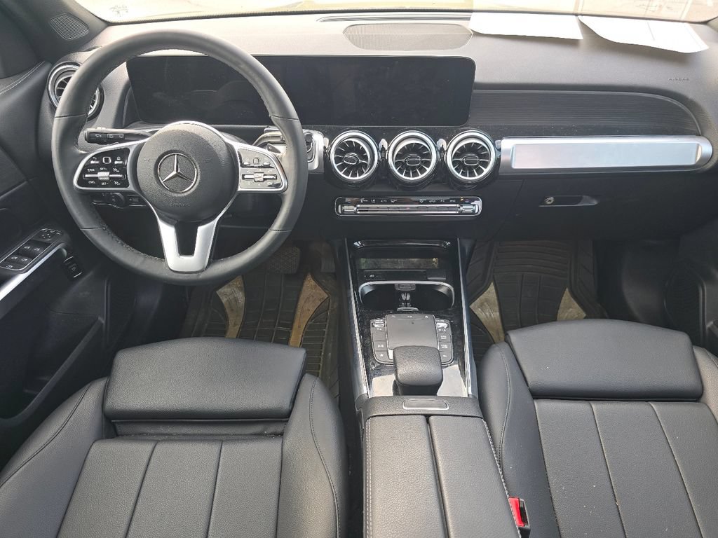 Certified 2023 Mercedes-Benz GLB 250 4MATIC image 21