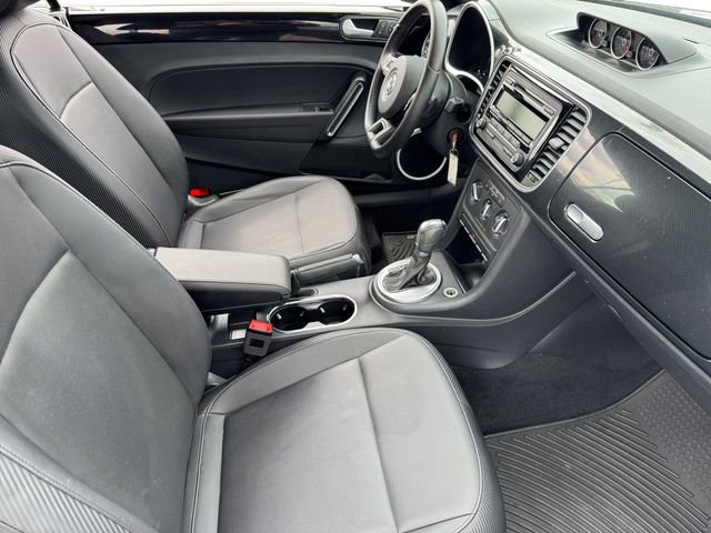 Used 2015 Volkswagen Beetle R-Line image 15