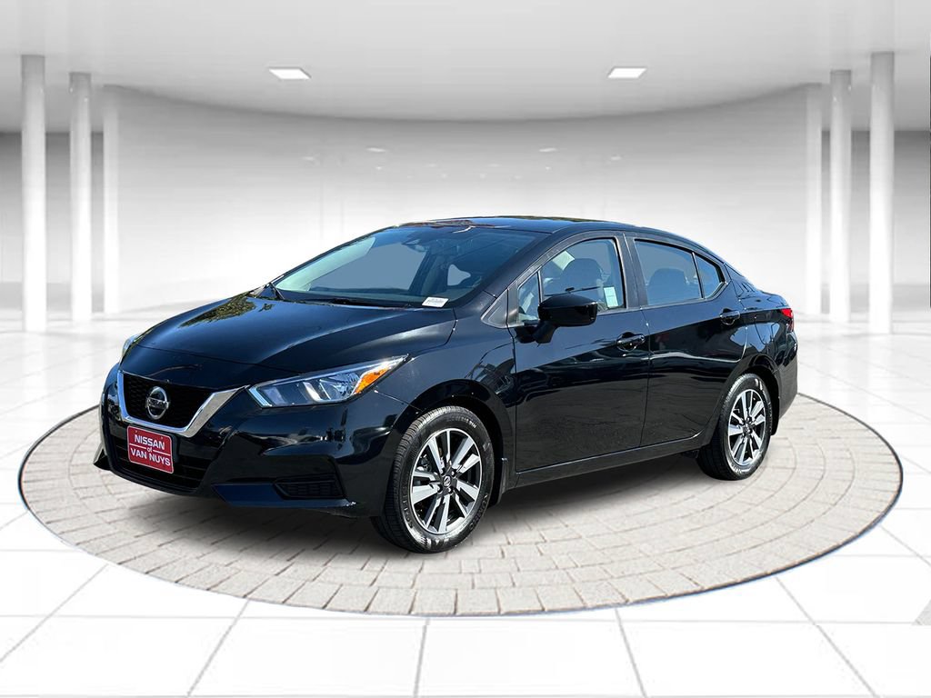 Used 2022 Nissan Versa SV w/ Trunk Package